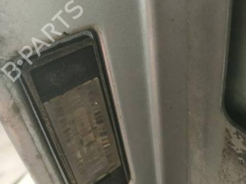 nummerpladelys-nissan-primera-hatchback-p12-2002-34866448 main image
