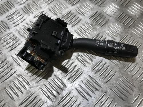 Advarselsbryter Advarselsbryter TOYOTA COROLLA Verso (ZER_, ZZE12_, R1_) 2.0 D-4D (CUR10_, CUR10R) (116 hp) 35696383 35696383