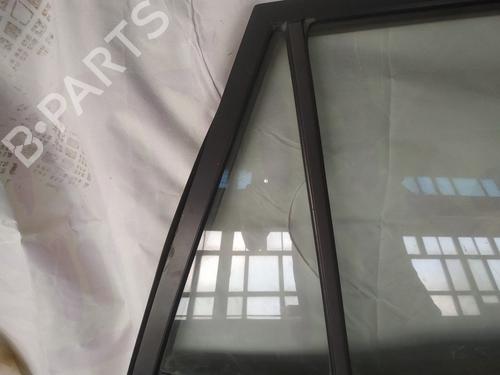 Panel rude bagtil højre Panel rude bagtil højre 35416125 35416125