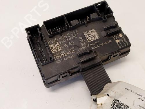 Used Electronic module Electronic module AUDI A4 Allroad B8 (8KH) 2.0 TDI quattro (136 hp) 40275267 40275267