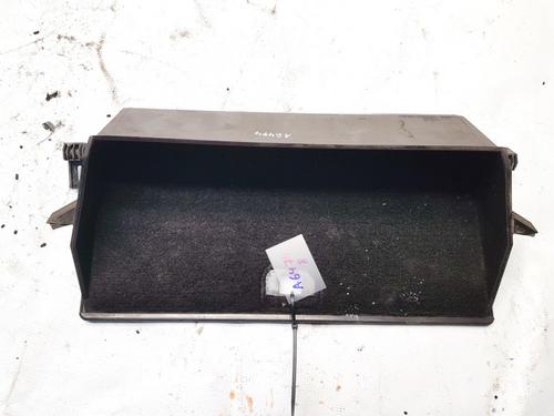 Used Glove box Glove box AUDI 100 C3 Saloon (443, 444) 2.2 quattro (137 hp) 35556495 35556495