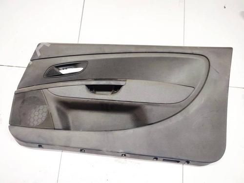 Bageste venstre beklædning Bageste venstre beklædning FIAT PUNTO EVO (199_) 1.3 D Multijet (199AXD1B, 199AXD1A, 199BXD1B, 199BXD1A,... (90 hp) 34999181 34999181