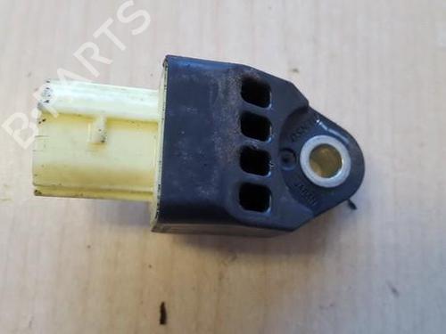 Used Electronic module Electronic module TOYOTA RAV 4 III (_A3_) 2.2 D 4WD (ALA30_, ALA30R) (136 hp) 33504254 33504254