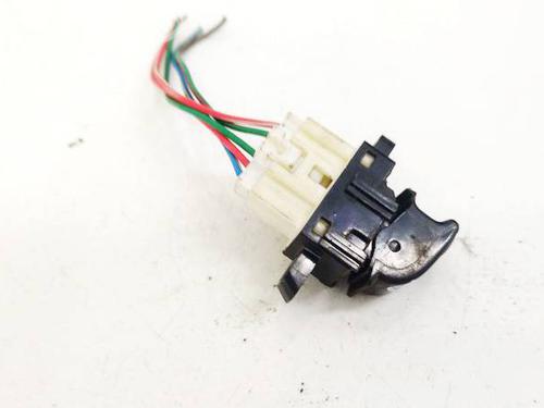 switch-mazda-6-hatchback-gg-2002-2003-2004-2005-2006-2007-2008-32592074 main image