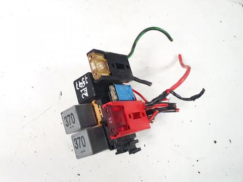 fuse-box-vw-passat-b5-variant-3b5-1997-1998-1999-2000-2001-32890252 main image