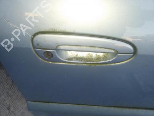Used Front right exterior door handle Front right exterior door handle MAZDA 626 V (GF) 2.0 (GFEP, GF12) (115 hp) 35859668 35859668