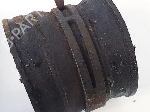 Used Pipe Pipe VW BORA I (1J2) 1.9 TDI (110 hp) 32901429 32901429