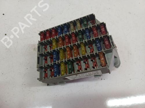 Used Fuse box VOLVO S60 I (384) D5 (163 hp) 32539122