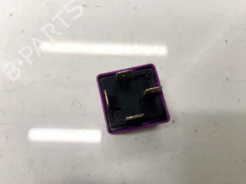 Electronic sensor SKODA SUPERB I (3U4) 1.9 TDI | BP32893452M84 - Image 3
