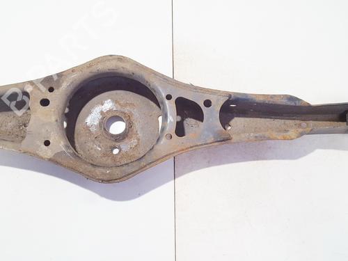 Used Right rear suspension arm Right rear suspension arm 35858750 35858750