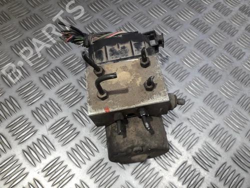 Used ABS pump ABS pump SUBARU LEGACY II (BD) 2.0 i 4WD (BD5) (116 hp) 35713224 35713224