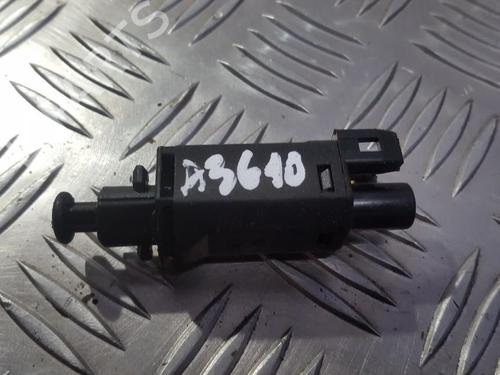 Used Electronic module Electronic module VW PASSAT B3/B4 Variant (3A5, 35I) 1.6 TD (80 hp) 35669240 35669240
