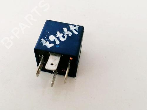 Used Electronic sensor Electronic sensor OPEL ASTRA G Hatchback (T98) 1.6 16V (F08, F48) (101 hp) 33065953 33065953