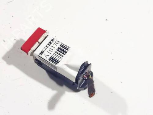 Used Warning switch Warning switch VW GOLF V (1K1) 1.9 TDI (105 hp) 35019002 35019002