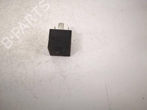 Used Electronic sensor Electronic sensor MERCEDES-BENZ B-CLASS Sports Tourer (W245) B 200 (245.233) (136 hp) 39456956 39456956