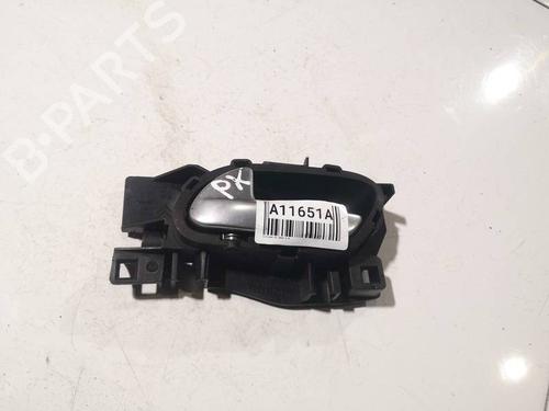 Used Front left interior door handle Front left interior door handle 37864529 37864529