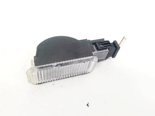 interior-roof-light-audi-q5-8rb-2008-2009-2010-2011-2012-2013-2014-2015-2016-2017-2018-2019-35079168 main image