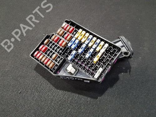 Used Fuse box Fuse box SKODA FABIA I (6Y2) 1.4 16V (75 hp) 33482097 33482097