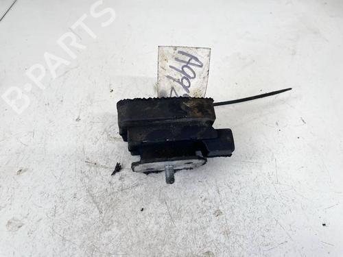 Used Engine mount Engine mount BMW 5 (E60) 523 i (177 hp) 32605139 32605139