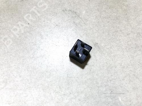 Electronic sensor VW BORA I (1J2) 1.9 TDI | BP33071189M84 - Image 2