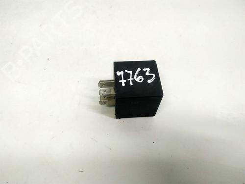 Used Electronic sensor Electronic sensor VW PASSAT B3/B4 Variant (3A5, 35I) 1.9 TDI (90 hp) 32894135 32894135
