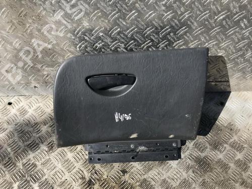 Used Glove box Glove box FORD FOCUS I (DAW, DBW) 1.8 Turbo DI / TDDi (90 hp) 35833851 35833851