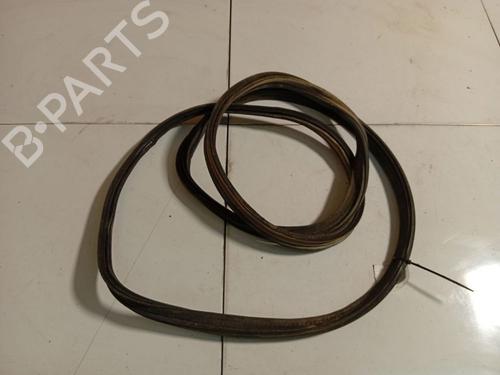 Gummiliste Gummiliste MAZDA 323 C IV (BG) 1.3 16V (BG3S) (73 hp) 34773053 34773053