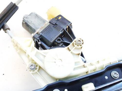 Left front window motor JAGUAR I-PACE (X590) EV400 AWD | BP38102650E21 - Image 2
