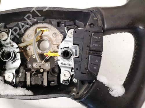 Used Steering wheel controls Steering wheel controls 35467867 35467867