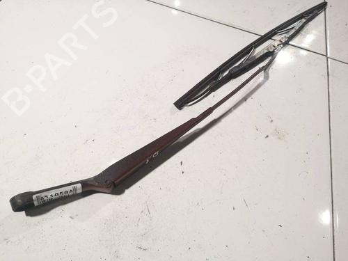 Used Front windshield wiper arm Front windshield wiper arm VW PASSAT B5 Variant (3B5) 1.9 TDI (90 hp) 33749767 33749767