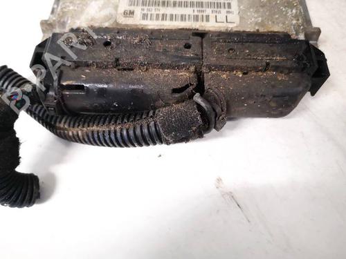 Engine control unit (ECU) OPEL ASTRA G Hatchback (T98) 2.0 DI (F08, F48) | BP32932104M57 - Image 3