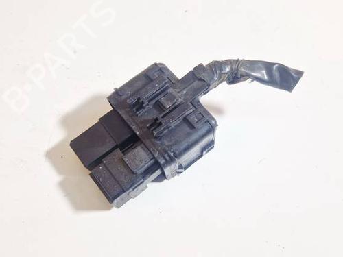 Used Fuse box Fuse box NISSAN TIIDA Hatchback (C11) 1.6 (110 hp) 32584080 32584080