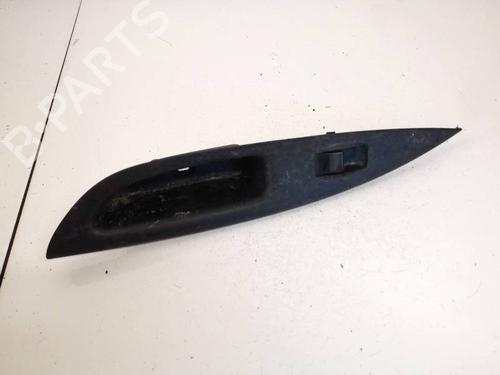 switch-mazda-6-hatchback-gg-2002-2003-2004-2005-2006-2007-2008-32621066 main image