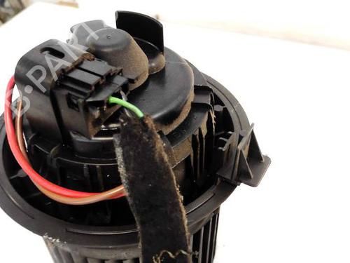 Heater blower motor DACIA SANDERO II 1.2 | BP35311071M62 - Image 3