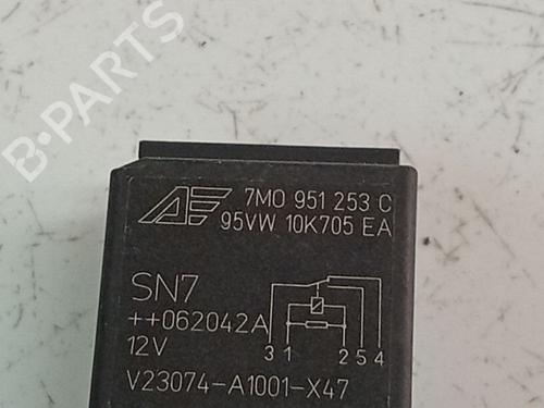 Electronic sensor VW PASSAT B6 (3C2) 2.0 TDI | BP38640656M84 - Image 4