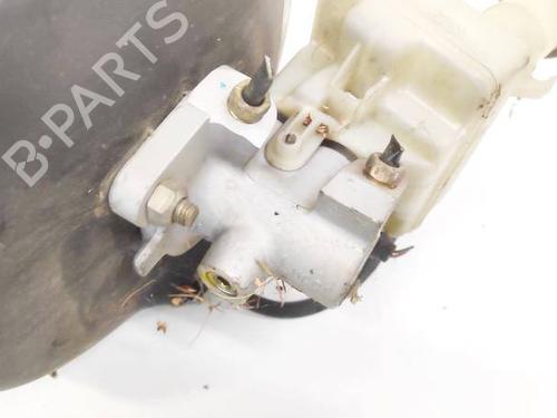Brake master cylinder ROVER 75 (RJ) 1.8 | BP35192400M77 - Image 3