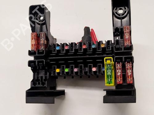 Used Fuse box Fuse box MERCEDES-BENZ C-CLASS (W203) C 180 (203.035) (129 hp) 34610047 34610047