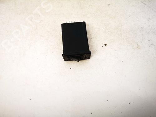Used Switch Switch AUDI 100 C4 Avant (4A5) 2.0 E (100 hp) 35580865 35580865