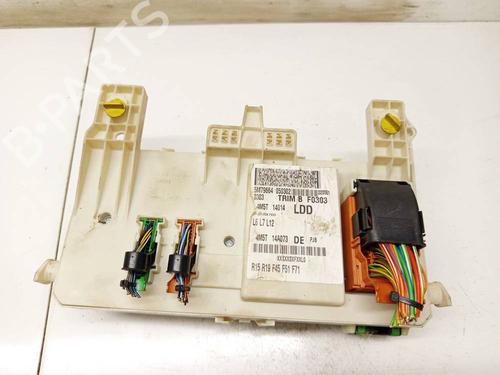 Used Fuse box Fuse box FORD FOCUS II (DA_, HCP, DP) 1.6 Ti (115 hp) 32530902 32530902