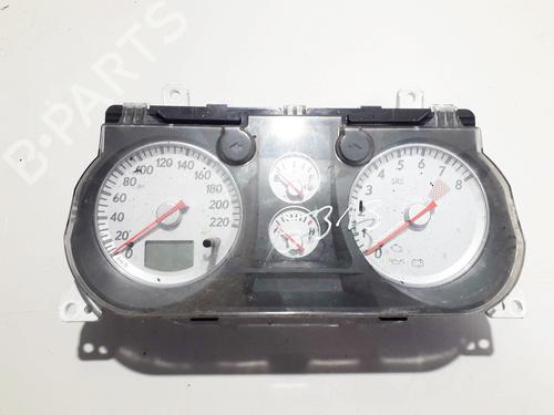 Used Instrument cluster Instrument cluster MITSUBISHI OUTLANDER I (CU_W) 2.0 (CU2W) (136 hp) 35861482 35861482
