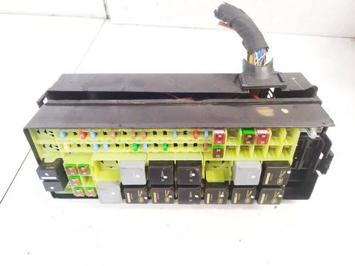 Used Fuse box Fuse box 37998972 37998972