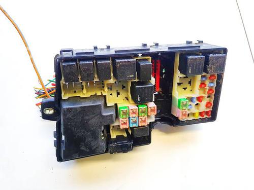 Used Fuse box Fuse box VOLVO V50 (545) 2.0 D (136 hp) 32928166 32928166