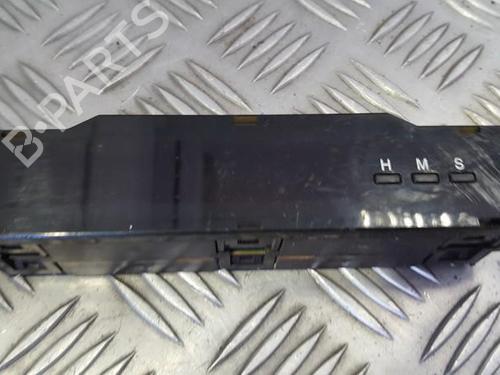 Used Display monitor Display monitor CHEVROLET LACETTI (J200) 1.8 (121 hp) 35676051 35676051