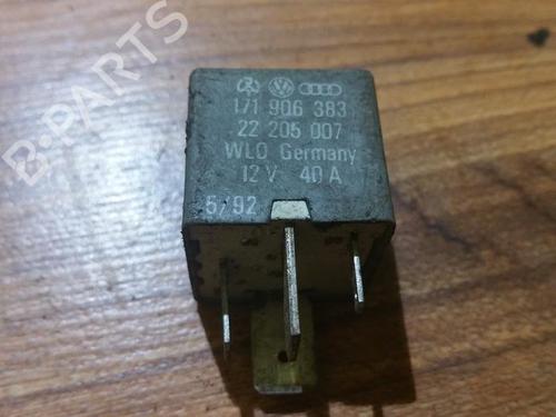 Used Electronic sensor Electronic sensor VW GOLF II (19E, 1G1) 1.6 (69 hp) 33519144 33519144