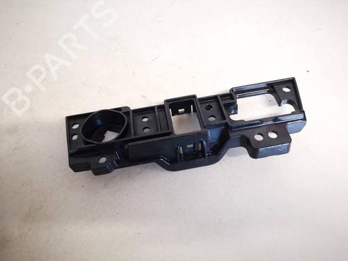 support-nissan-nv200-van-2010-32941707 main image