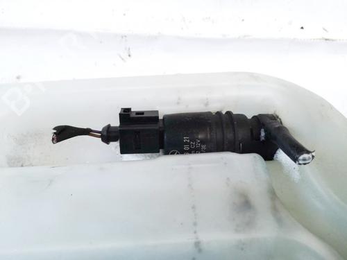 Used Washer pump Washer pump VW CRAFTER 30-35 Bus (2E_) 2.0 TDI (136 hp) 35643802 35643802