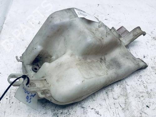 windscreen-washer-tank-alfa-romeo-147-937_-2000-2001-2002-2003-2004-2005-2006-2007-2008-2009-2010-35568516 main image