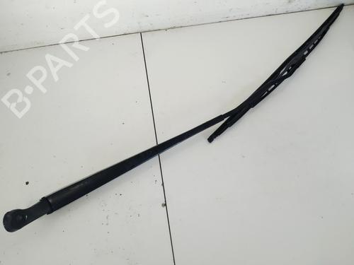 Used Front windshield wiper arm Front windshield wiper arm 32885762 32885762
