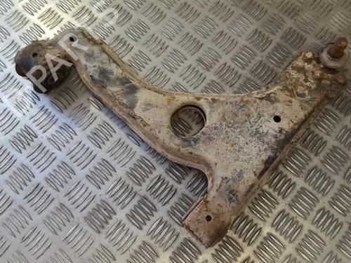 Used Left rear steering knuckle Left rear steering knuckle 35676192 35676192