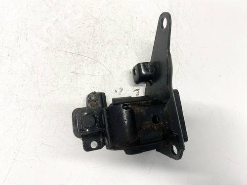 Used Engine mount Engine mount TOYOTA COROLLA (_E12_) 2.0 D-4D (CDE120R, CDE120L_) (110 hp) 32592629 32592629